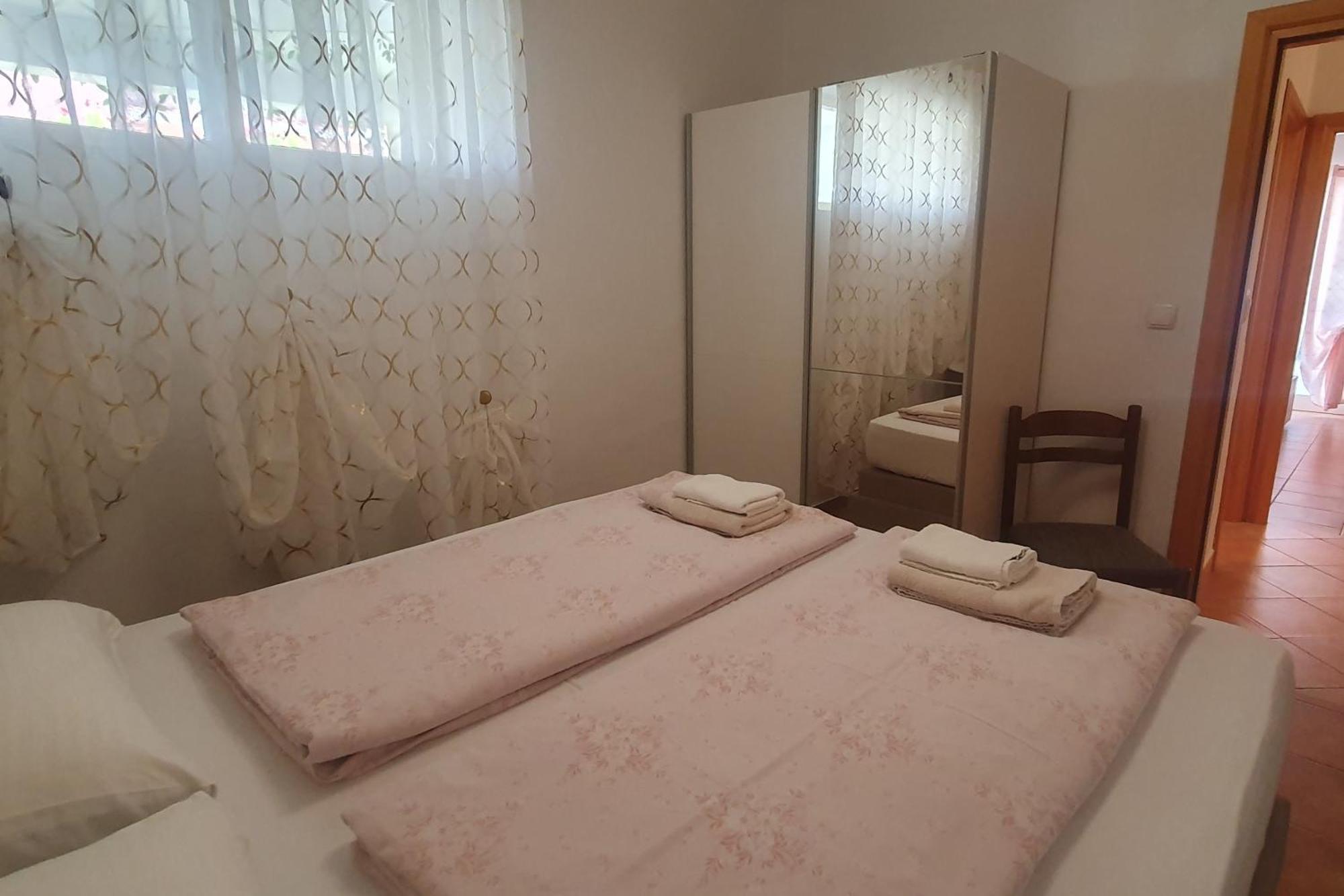 Apartments For Families With Children Lopar, Rab - 22227 Стая снимка