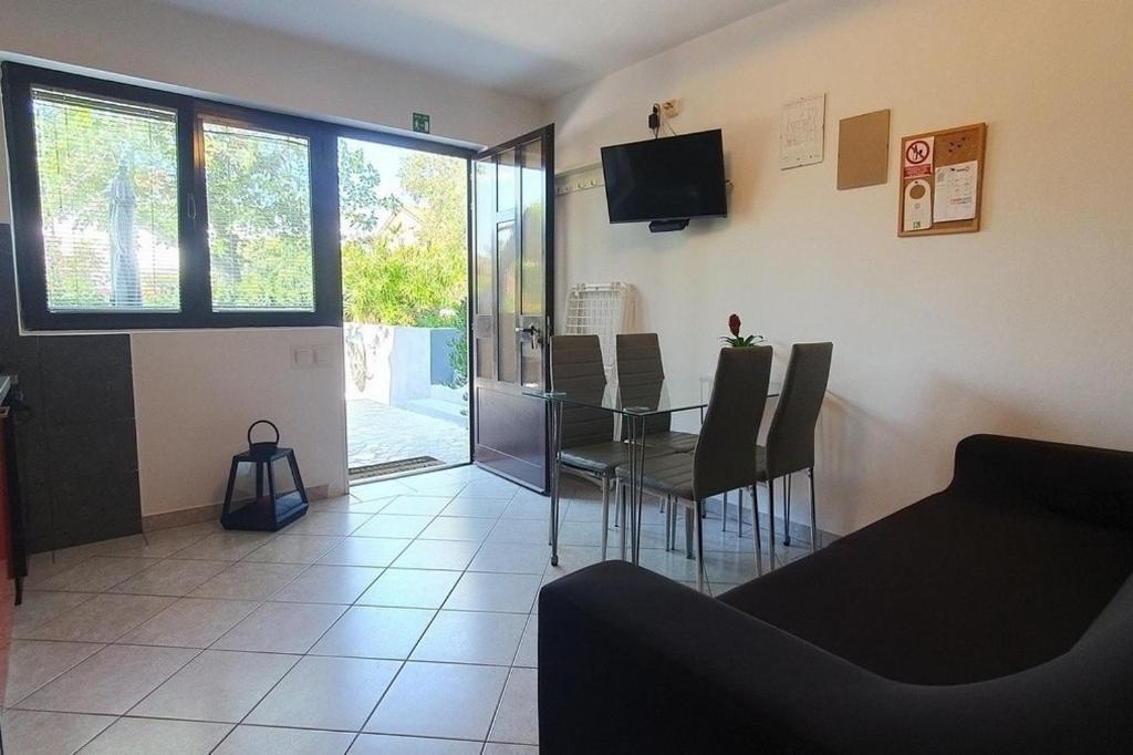 Apartments For Families With Children Lopar, Rab - 22227 Екстериор снимка
